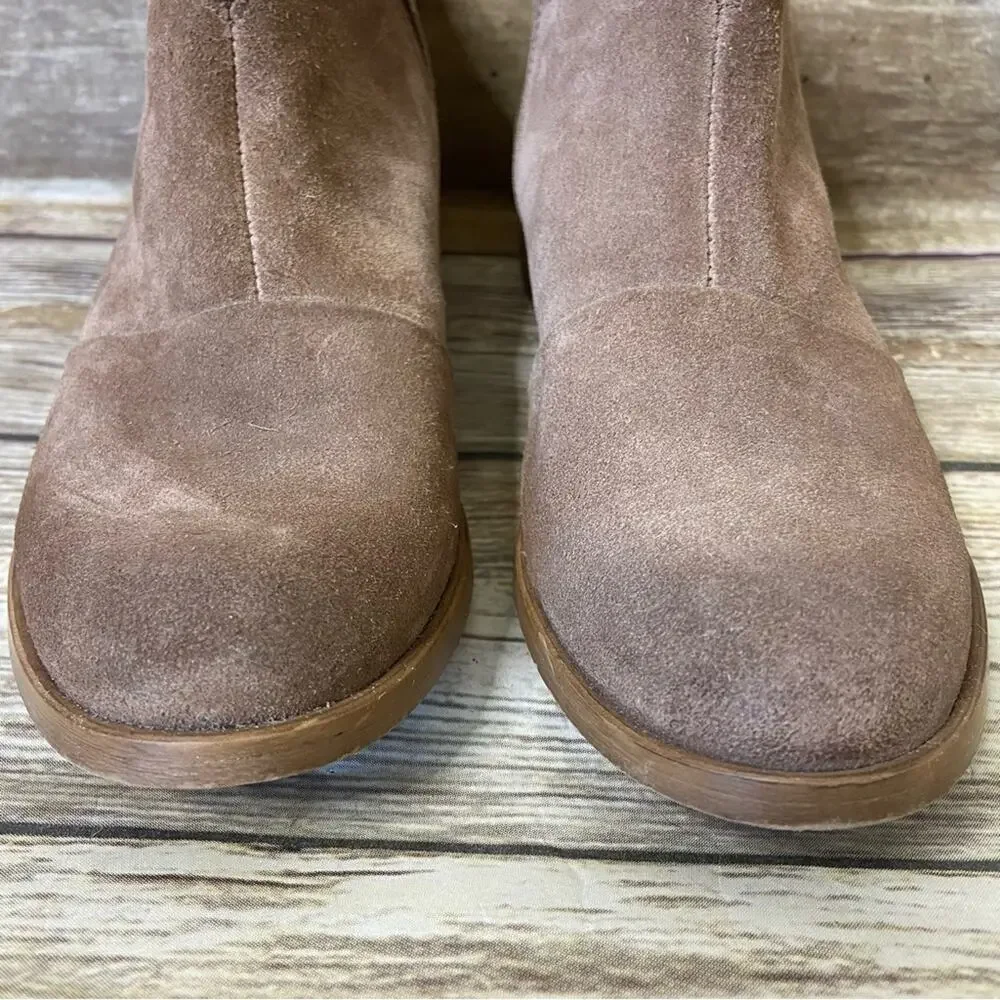 Cordani ankle suede boots size 7